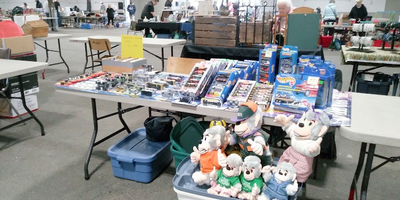 Abbotsford Flea Market 5