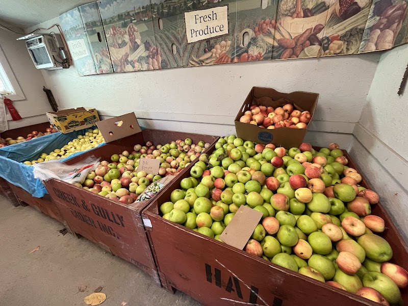 Apple Barn 2