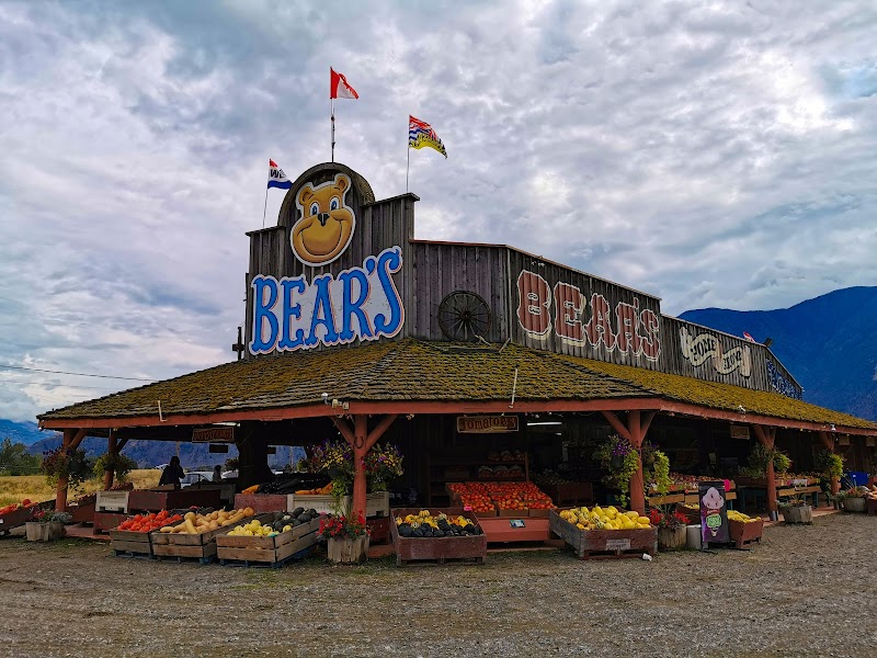 Bears Fruit Stand 4