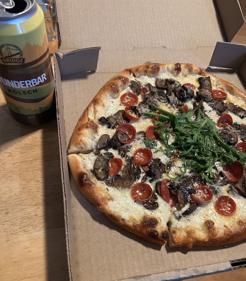 Bridge Brewing & Counterflow Pizza- Pemberton Ave 4