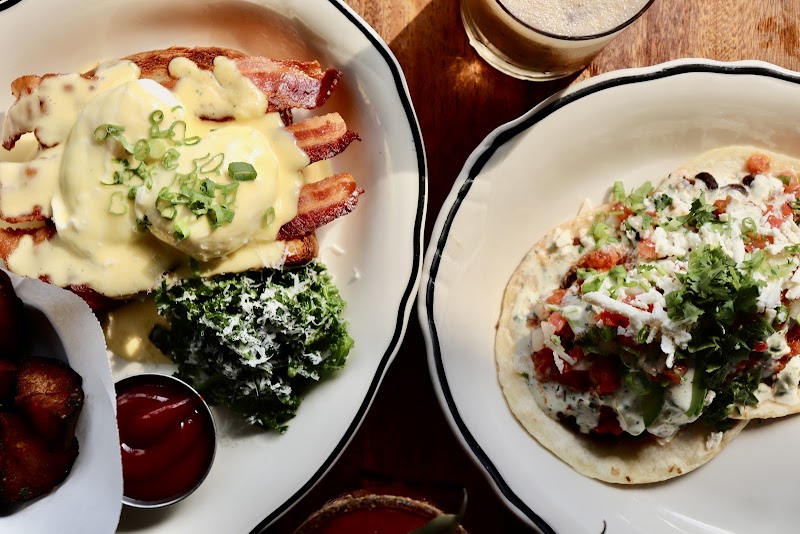 Browns Crafthouse Kitchen & Bar 3
