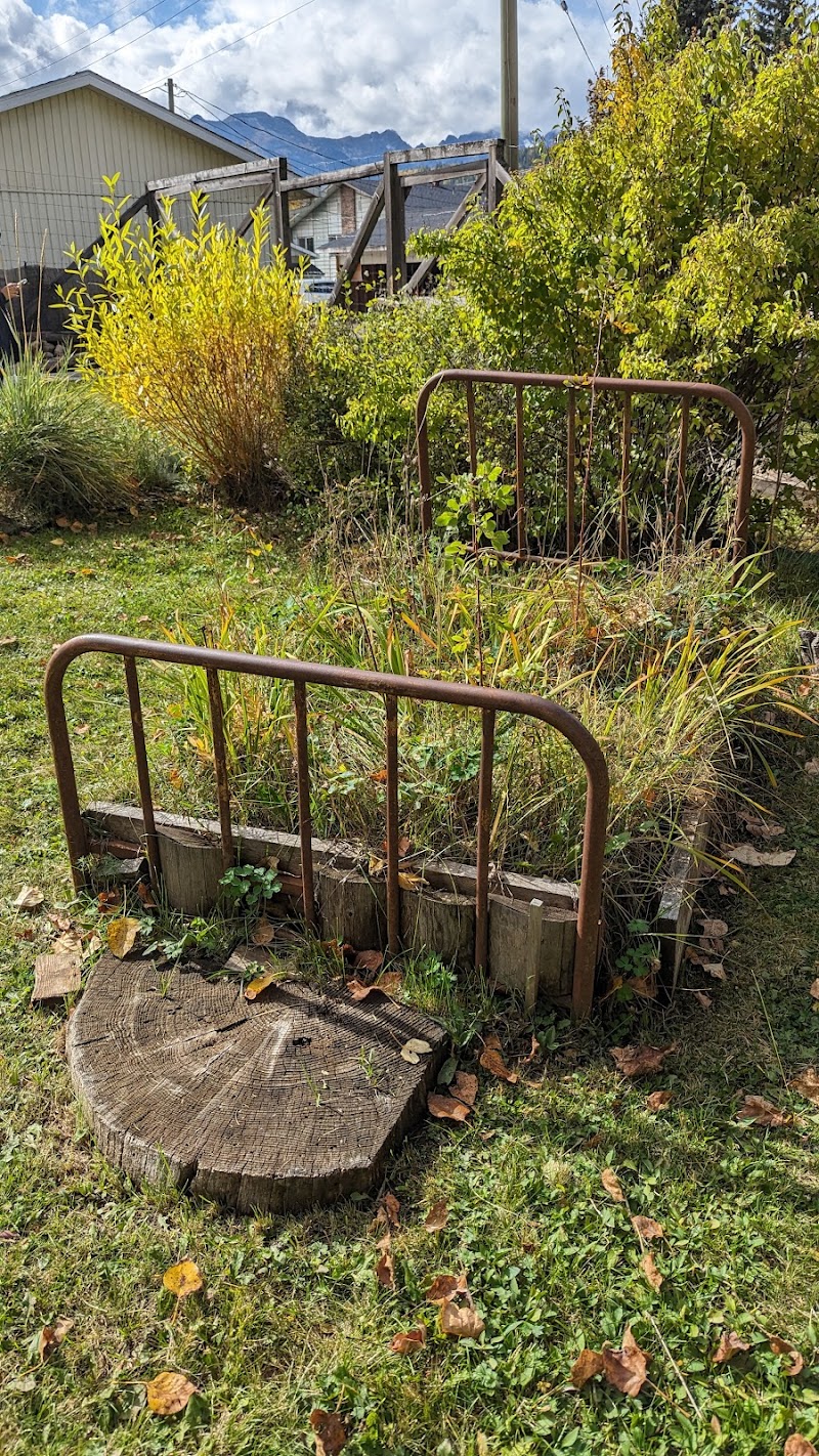 Community Eco Garden 2