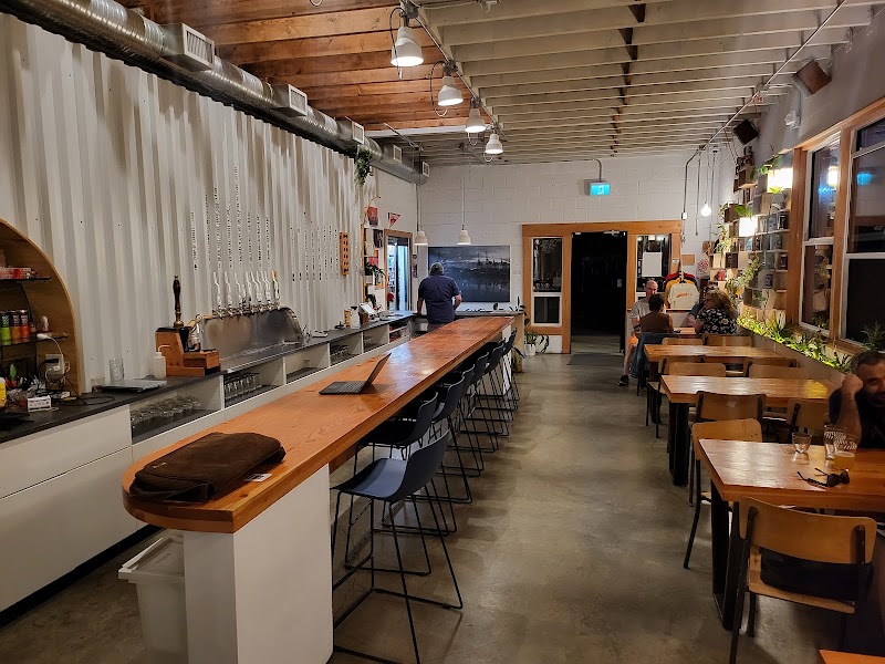 Container Brewing Ltd. 3
