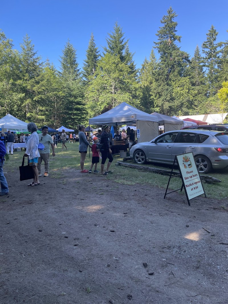 Denman Island Farmers’ Market 3