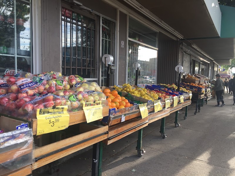 Donald’s Market 3