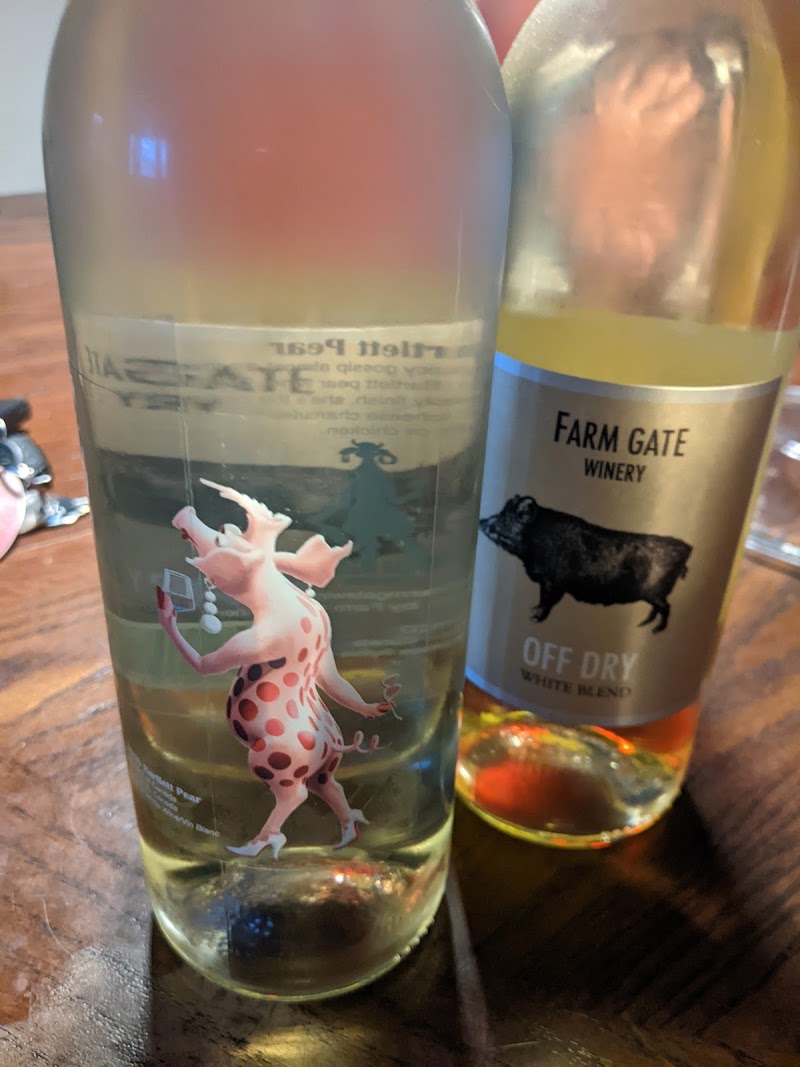 Farm Gate Winery & Fruit Stand 5