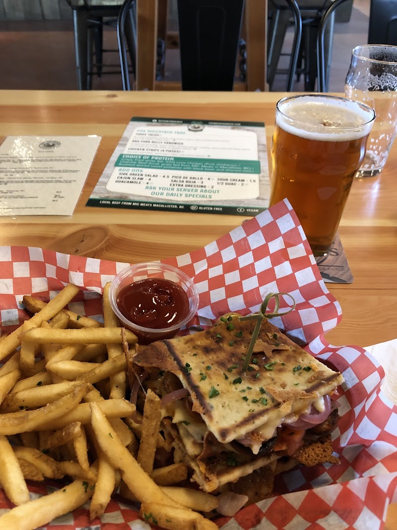 Fox Mountain Brewing Co. 3