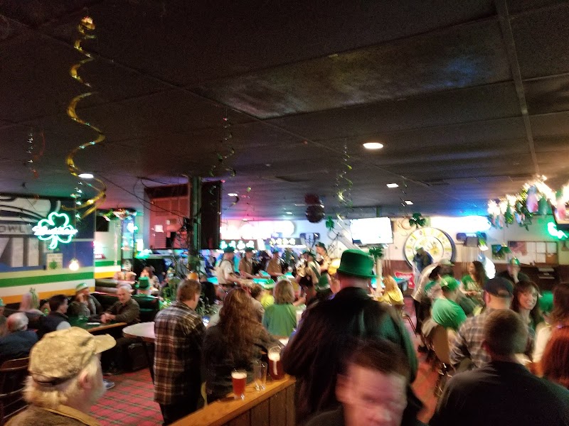 Glynn's Shamrock Pub 4