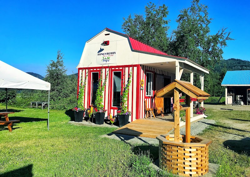 Honeyberry Farm Market 5