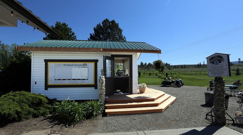 Kelowna Golf Course - Orchard Greens Golf Club 4