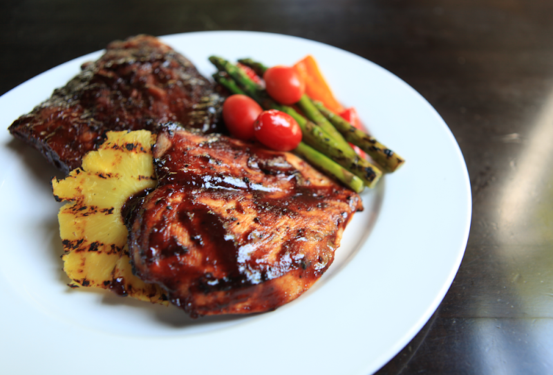 Lou's Grill 2