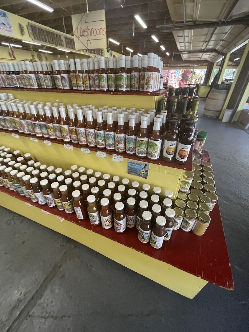 Mariposa Fruit Stand 5
