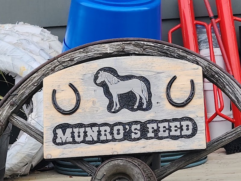 Munro's Feed 3