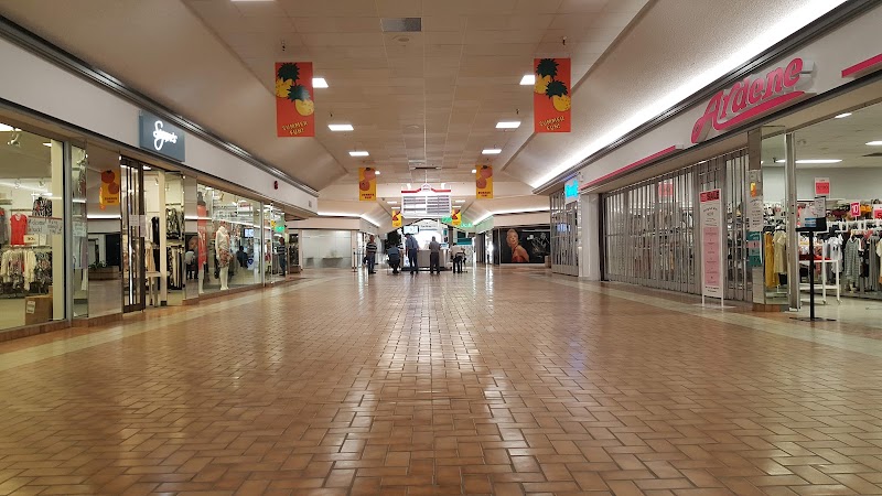 Northills Shopping Centre 5