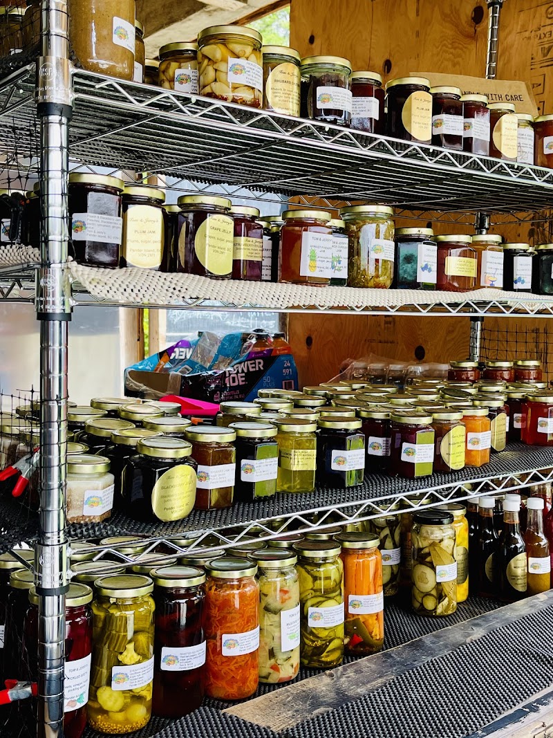 Pender Island Farmers’ Market 2