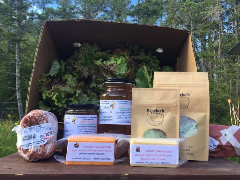 Pender Island Farmers’ Market 5