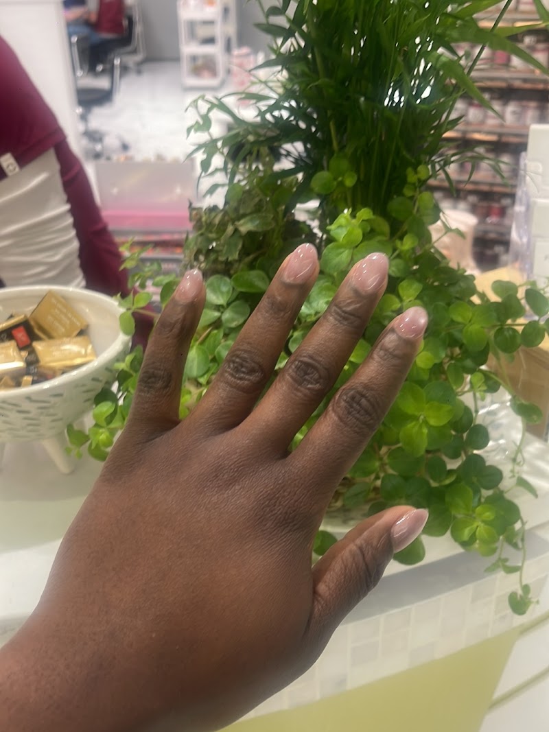 Polished Perfect Nails ( Orchard Park Mall Kelowna) 5
