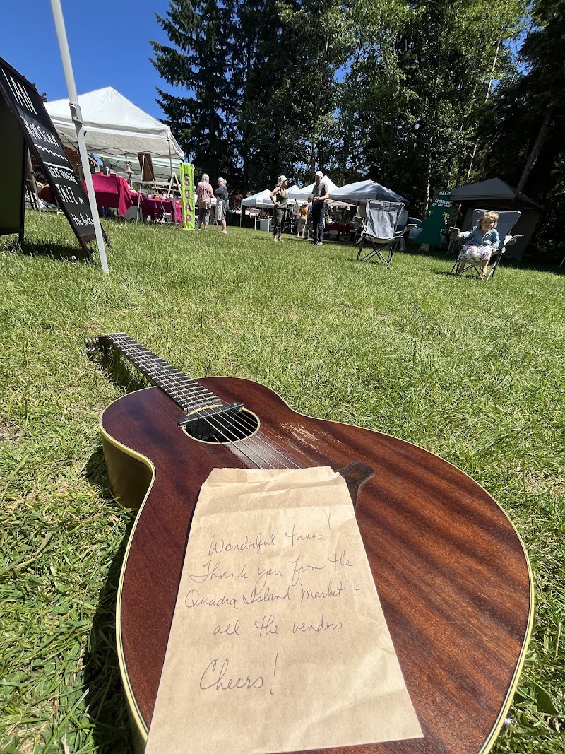 Quadra Island Farmers Market & Bazaar 2