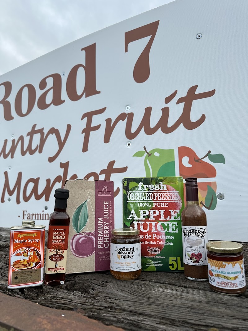 Road 7 Country Fruit Stand