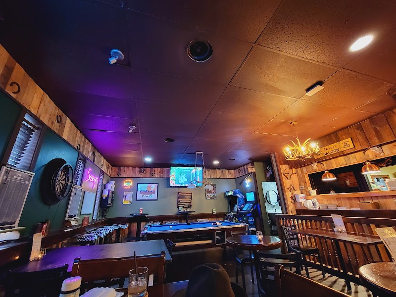 Sossy's Saloon 5