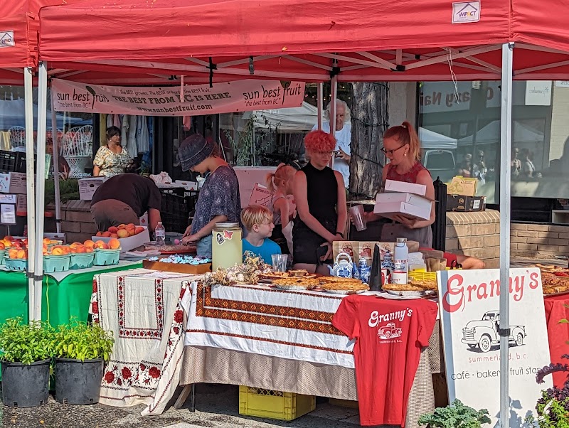 Summerland Sunday Market 9-1 PM 4