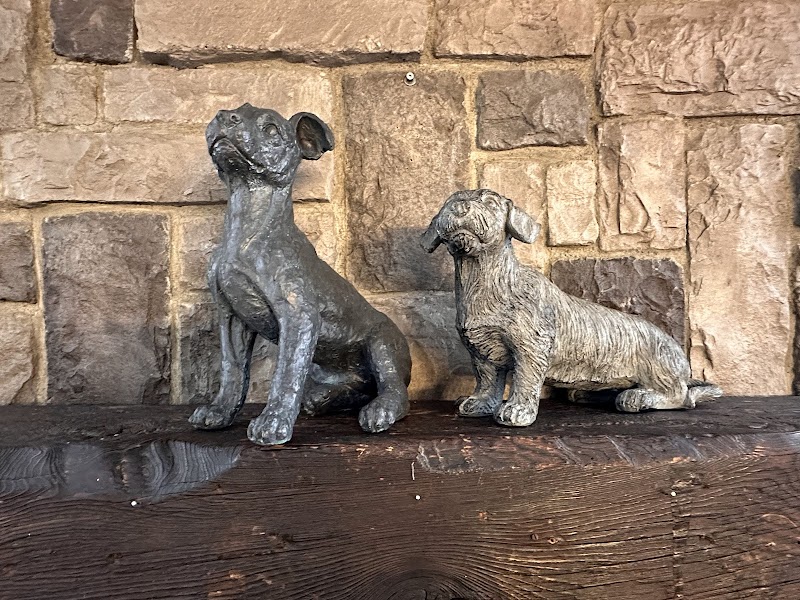 The Flealess Hound Pub 3