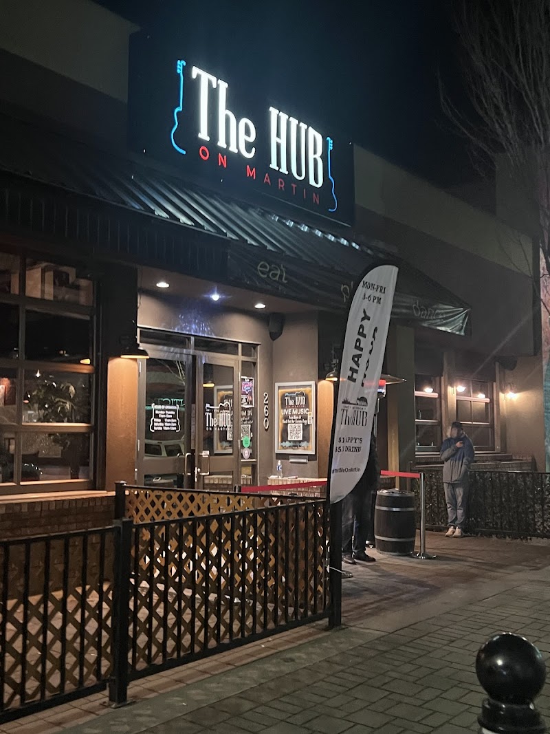 The Hub on Martin 5