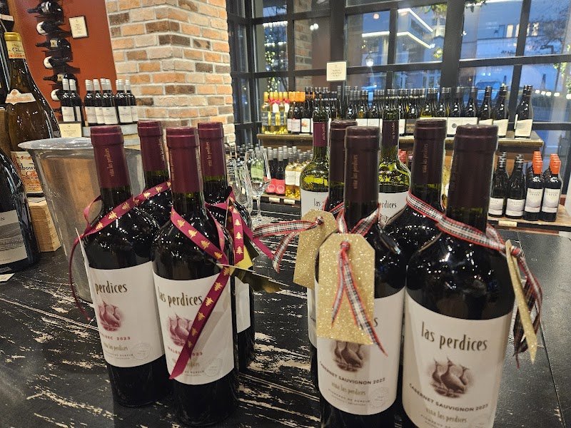 The Sutton Place Wine Merchant 5