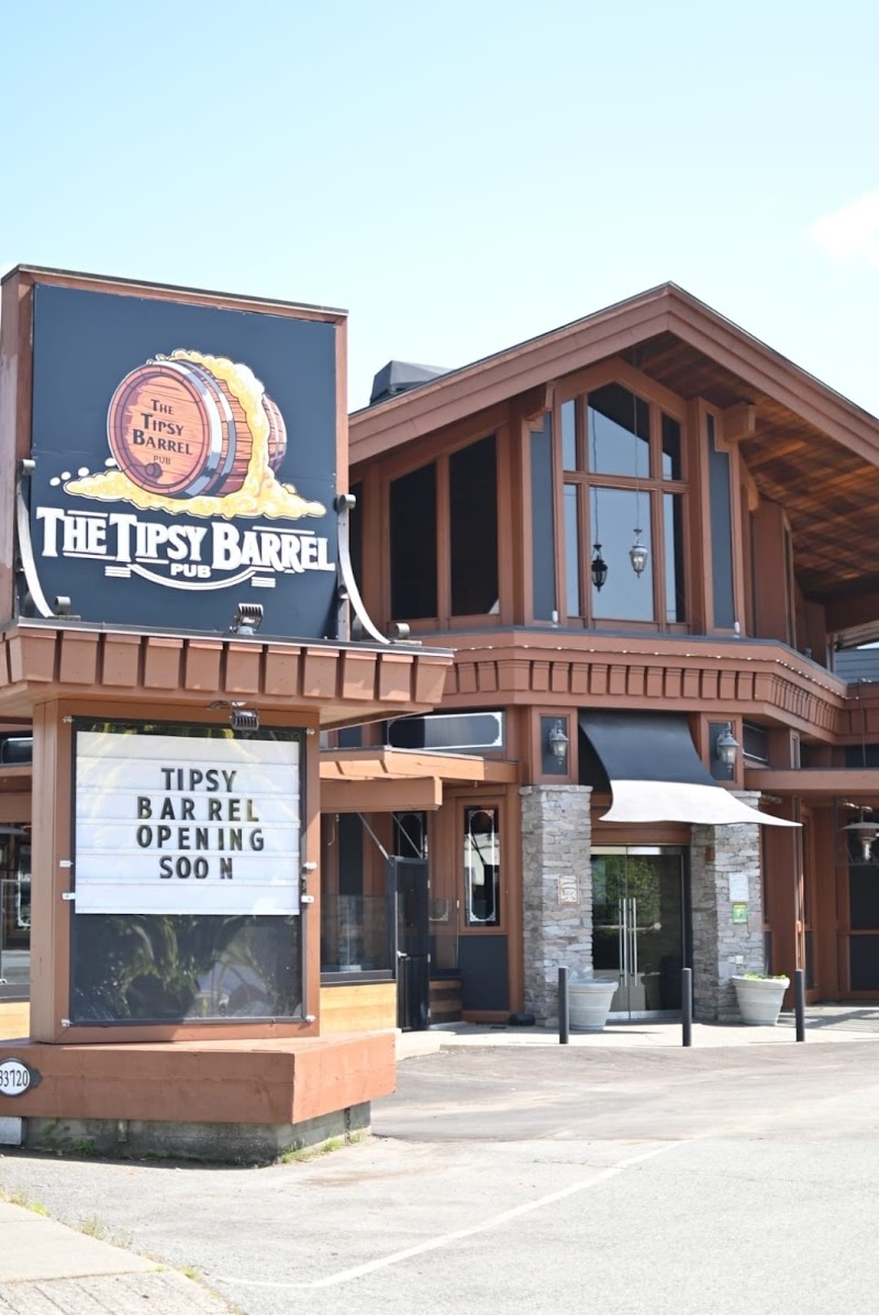 The Tipsy Barrel Pub 4