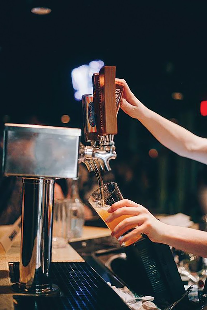 VIU Students' Union Pub 4